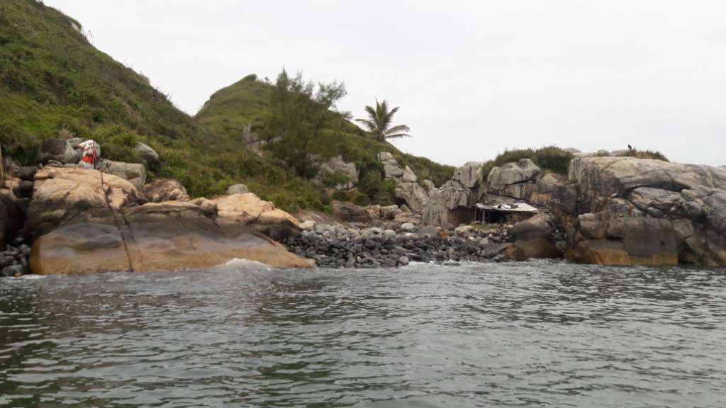 20160803 153158 - Pescaria embarcada em Florianópolis na Ilha Mata Fome